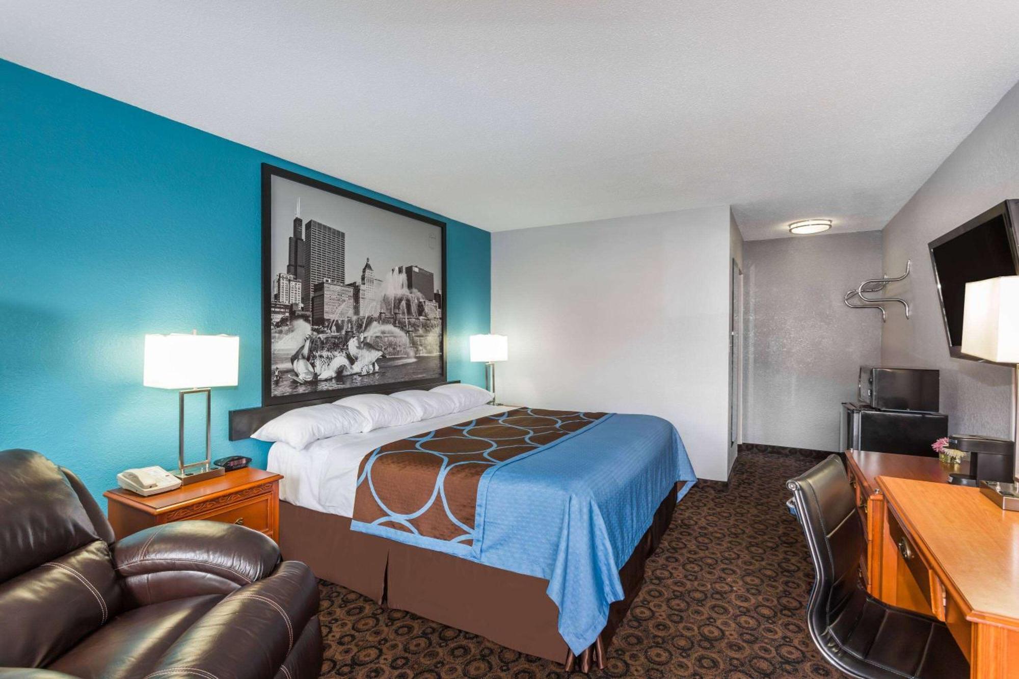 Super 8 By Wyndham Belleville St. Louis Area Exterior photo